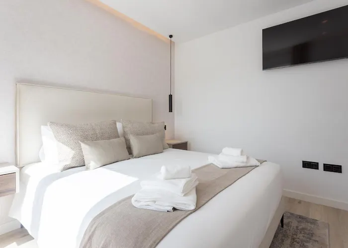 Mtr Temporary Rent Apto 4 Luminoso Con Zonas Chill Out Y Gym Апартаменти
