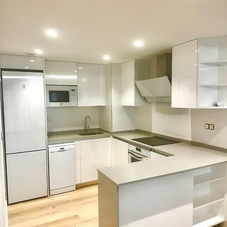 Mtr Temporary Rent Apto 4 Luminoso Con Zonas Chill Out Y Gym Apartment