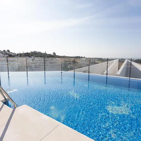 Mtr Temporary Rent Apto 4 Luminoso Con Zonas Chill Out Y Gym Apartman Marbella