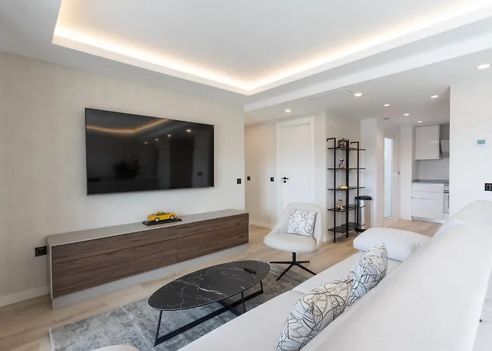 Mtr Temporary Rent Apto 4 Luminoso Con Zonas Chill Out Y Gym شقة ماربيا