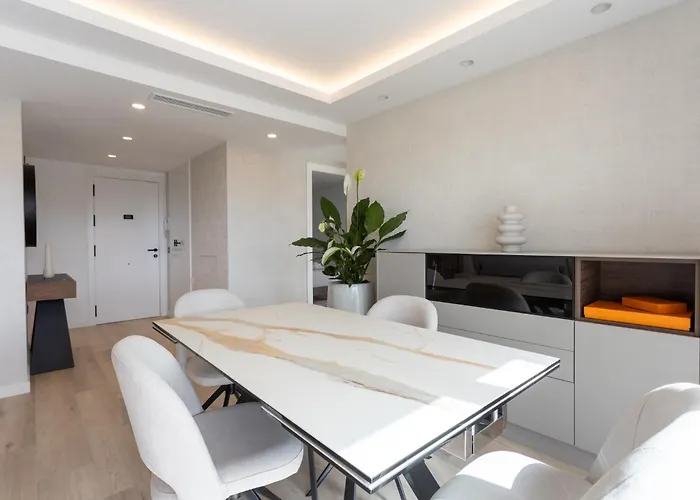 Apartment Mtr Temporary Rent Apto 4 Luminoso Con Zonas Chill Out Y Gym Marbella